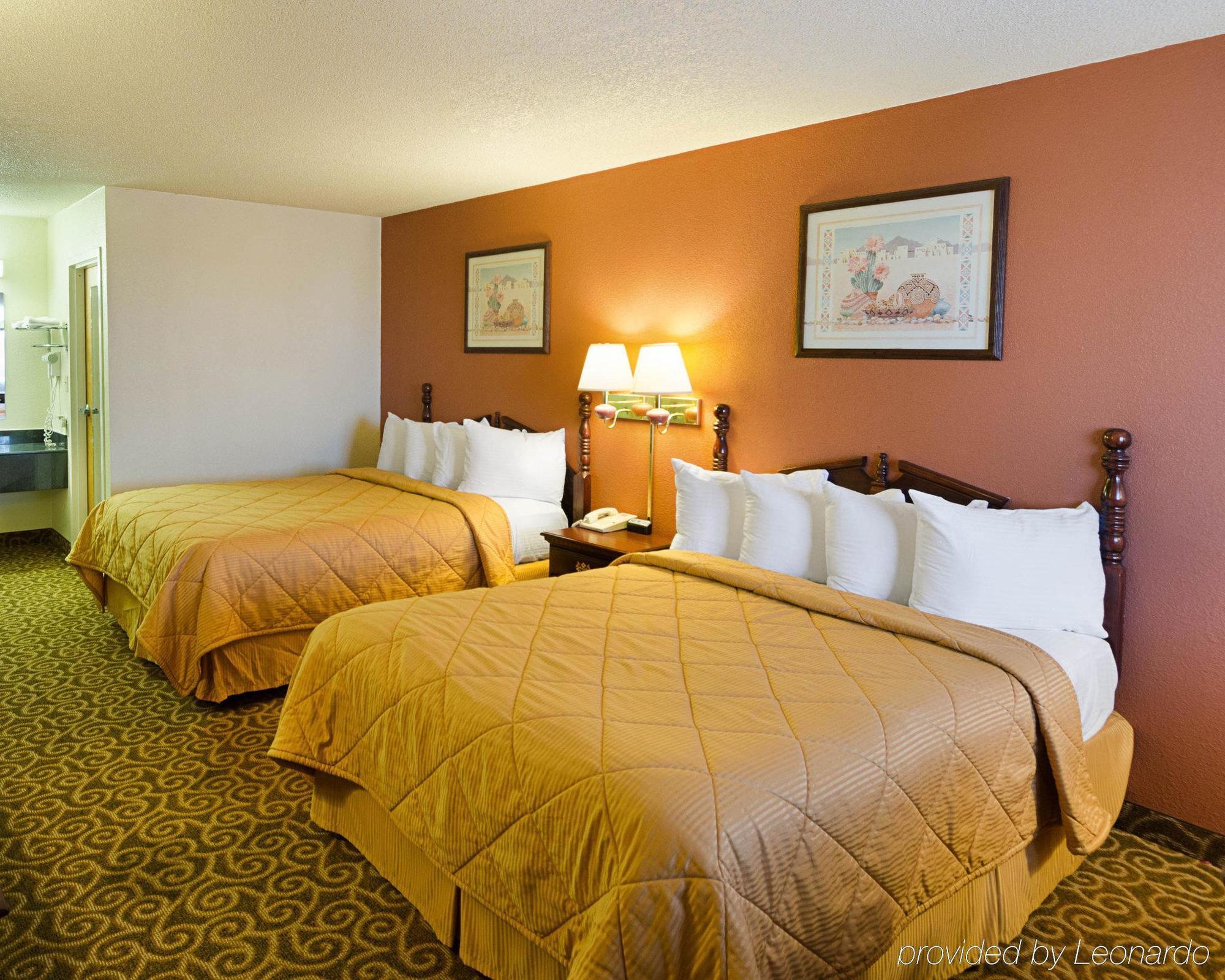 Surestay Hotel By Best Western Childress Exterior photo