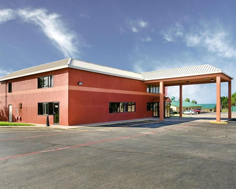 Surestay Hotel By Best Western Childress Exterior photo